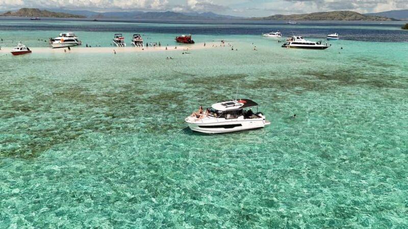 Labuan Bajo: Private Komodo & Island-Hop Yacht w/ Snorkel - Return Journey: Reflection and Relaxation