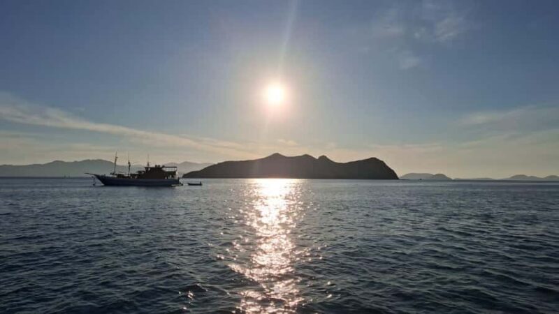 Labuan Bajo:3-Day Private Komodo National Park Eco Boat Tour - Key Points