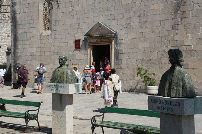 lady-of-the-rocks-island-and-perast-old-town-kotor-tour-2-hours