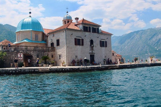 lady-of-the-rocks-island-and-perast-old-town-kotor-tour-2-hours