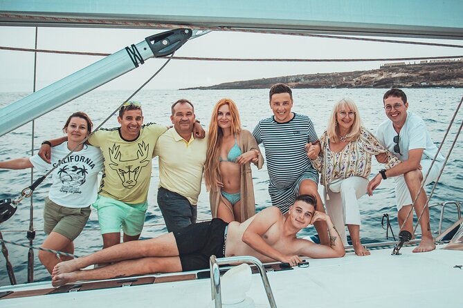 lady-sunshine-luxury-boat-private-tour-2-4-or-8-hours