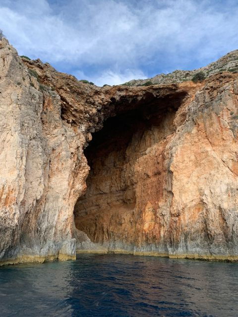 laganas-private-boat-rental-with-or-without-captain
