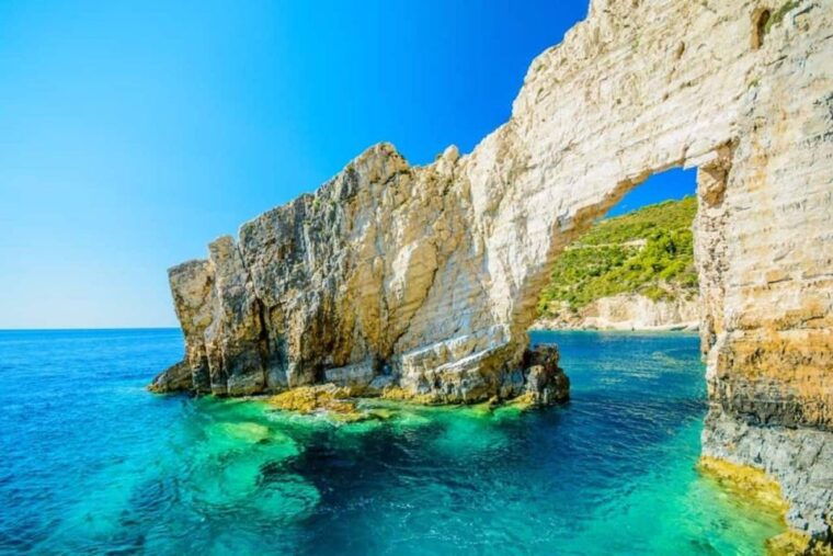 laganas-zakynthos-marathonissi-keri-caves-and-turtles-spot