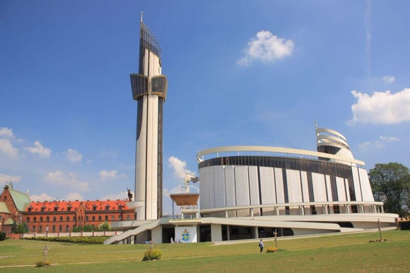 lagiewniki-sanctuary-of-divine-mercy-and-john-paul-ii
