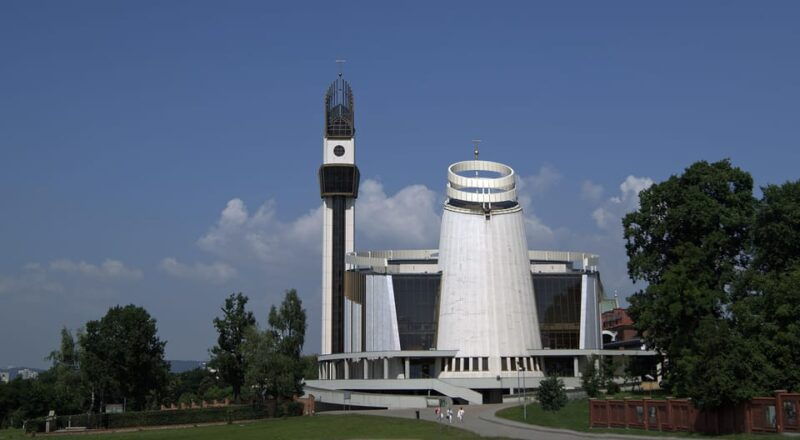 lagiewniki-sanctuary-of-divine-mercy-and-john-paul-ii