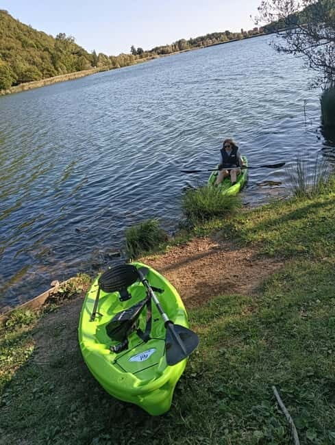 Lago del Segrino: Kayak Tour with Guide (vicino a Como) - Key Points