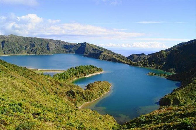 lagoa-do-fogo-walking-tour-with-lunch-from-ponta-delgada-3