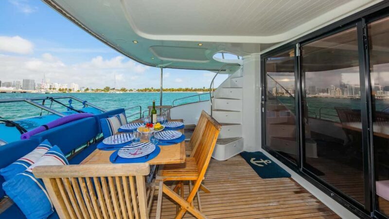 Lagos: Algarve Coast Catamaran Cruise Sightseeing - Key Points