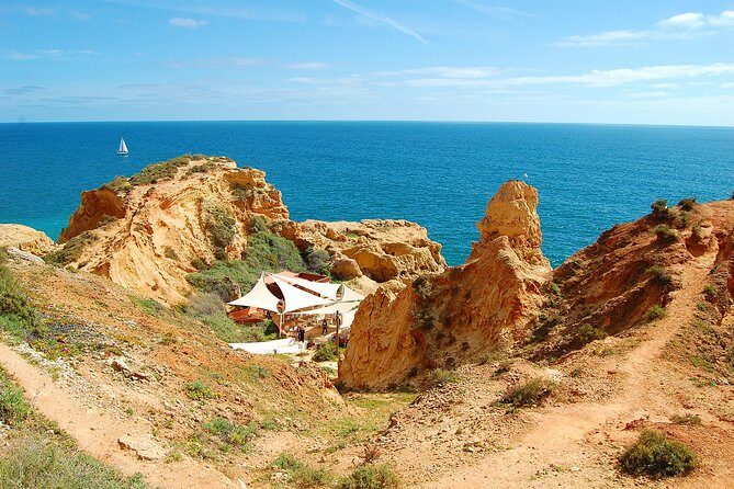 Lagos and Carvoeiro Premium - Shared small group > VTours Algarve - FAQs