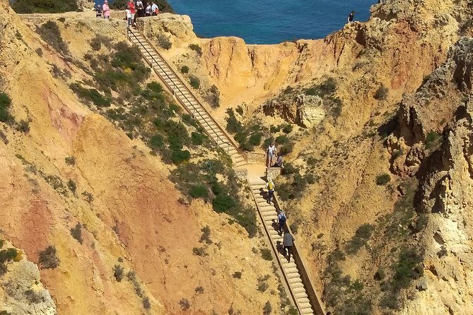 lagos-and-ponta-da-piedade-private-tour-algarvian-wine-tasting