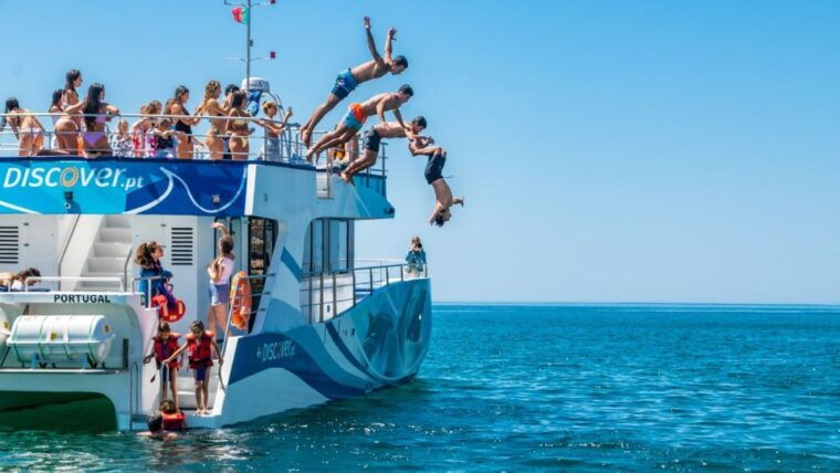 lagos-dolphin-watching-half-day-cruise-water-activities