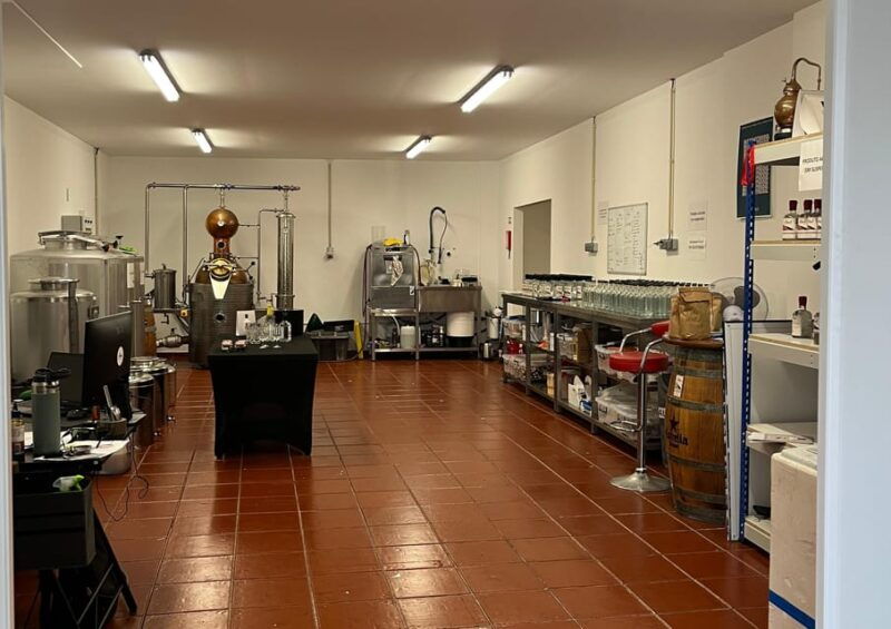 lagos-guided-gin-distillery-tour-with-tasting-at-alma-luz