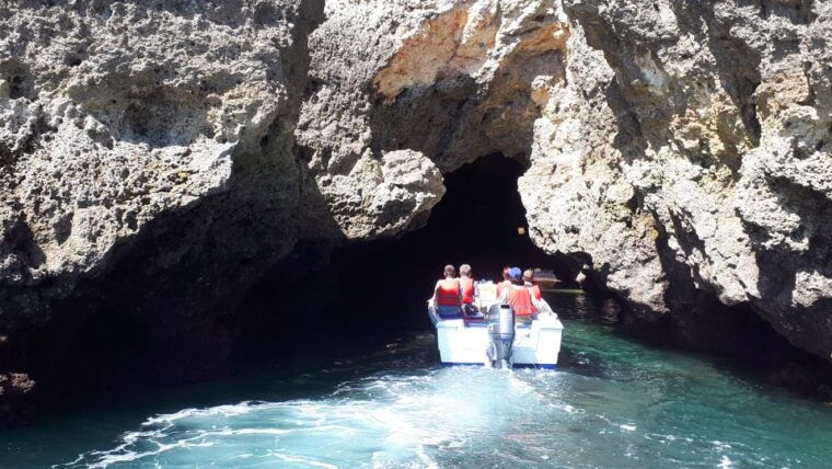 lagos-ponta-da-piedade-coastline-tour