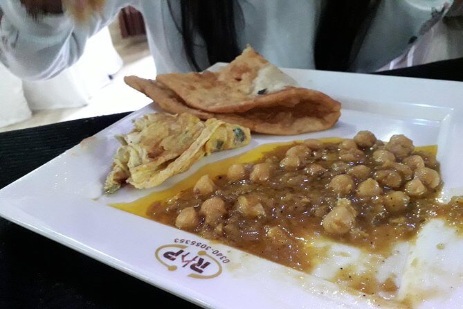 Lahore to Muree Cultural Tour via Islamabad 7 Nights 8 Days - Transportation, Guides, and Comfort