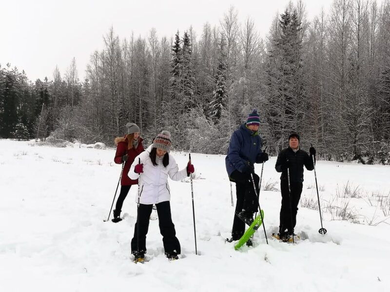 lahti-guided-snowshoeing-tour