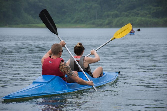 lake-arenal-kayak-tour