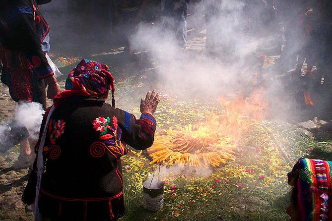lake-atitlan-mayan-ceremony-at-the-sacred-caves