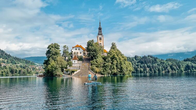 lake-bled-stand-up-paddle-boarding-tour