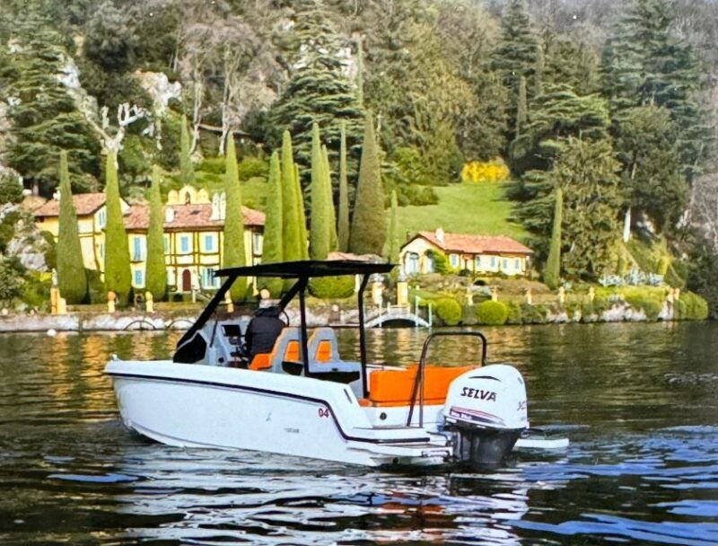lake-como-1-hour-private-boat-tour-with-driver