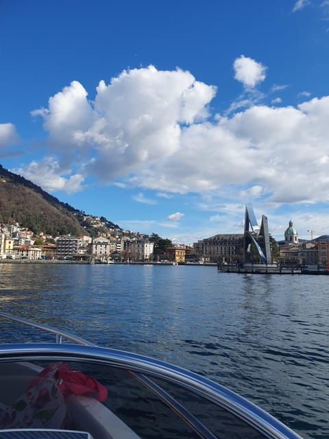 lake-como-1-hour-private-boat-tour-with-skipper