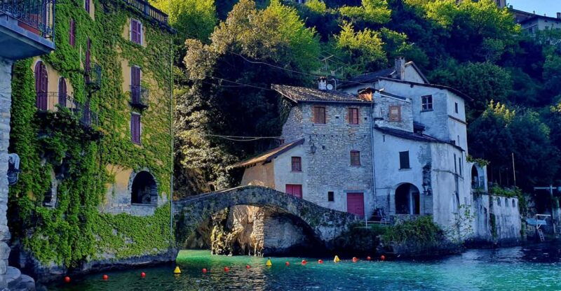 lake-como-2-hours-private-boat-tour-with-skipper