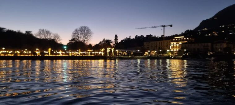 lake-como-aperitivo-cruise-with-prosecco-at-sunset