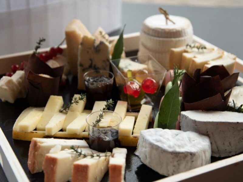 lake-como-cheese-and-wine-tasting-in-valsassina
