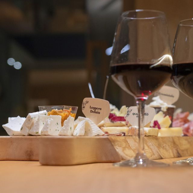 lake-como-cheese-tasting-in-valsassina-with-e-bike-tour
