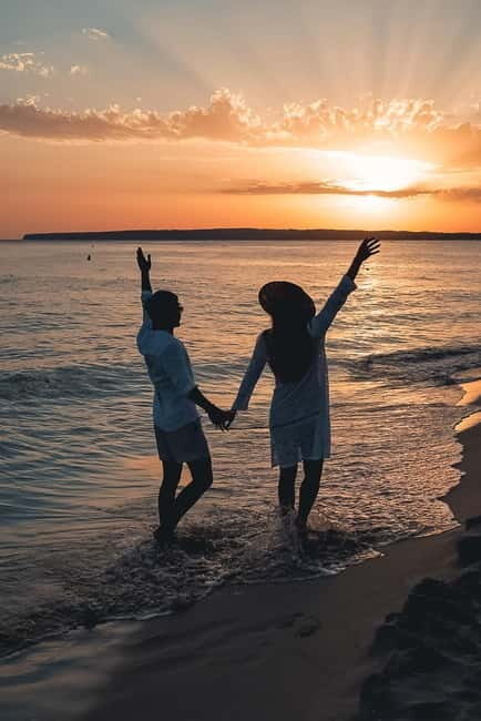 Lake Como: Documentary Photo Shoot for Authentic Memories - An In-Depth Look at the Experience