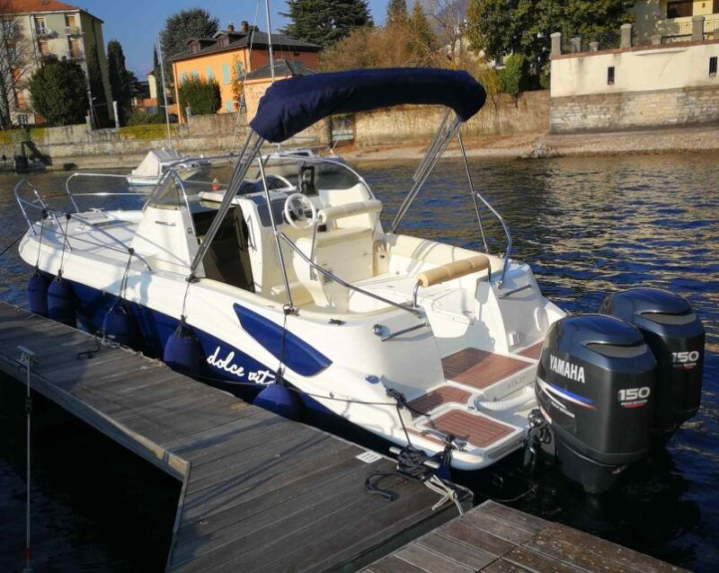 lake-como-glamour-private-tour-3-hours-eolo-boat