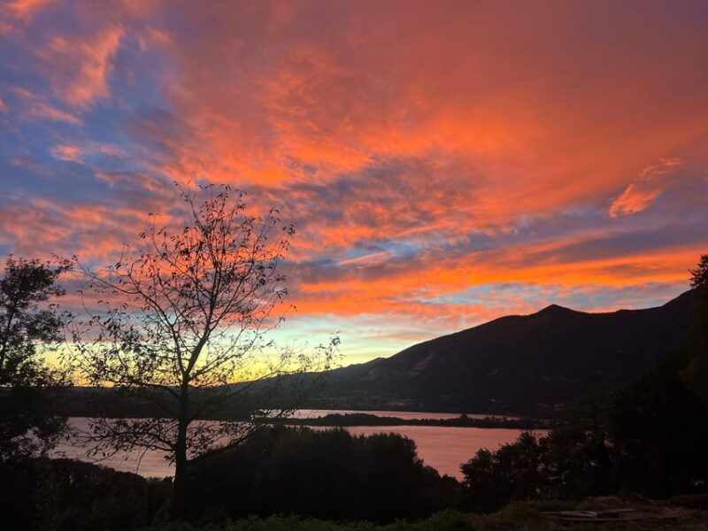 lake-como-horseback-riding-tour-to-an-ancient-village