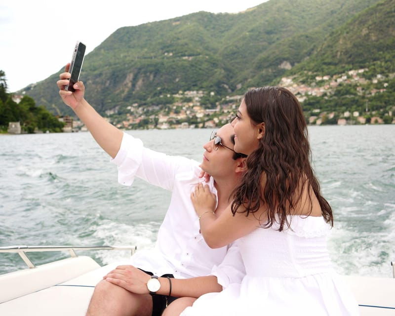 lake-como-private-boat-tour-iconic-villas-stunning-views