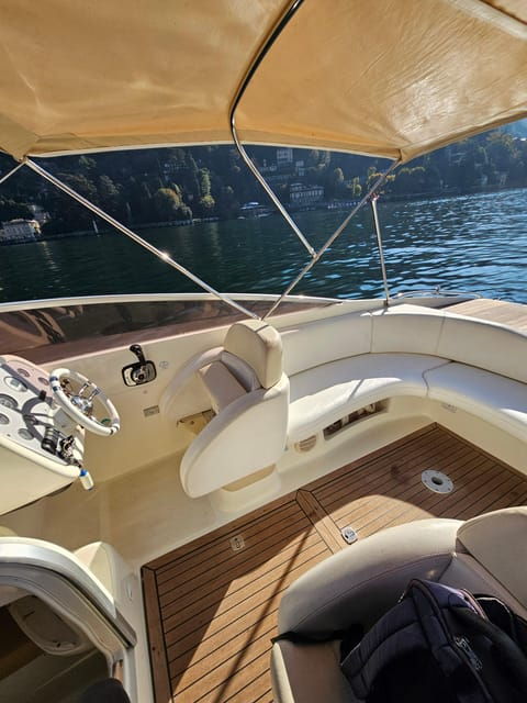 lake-como-private-boat-tour-with-prosecco-aperitif