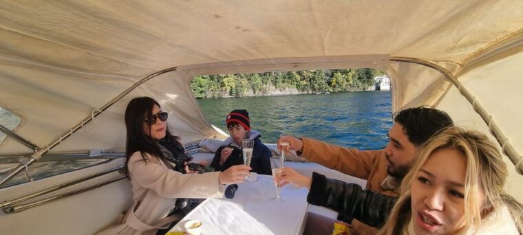 lake-como-private-boat-tour-with-prosecco-aperitif