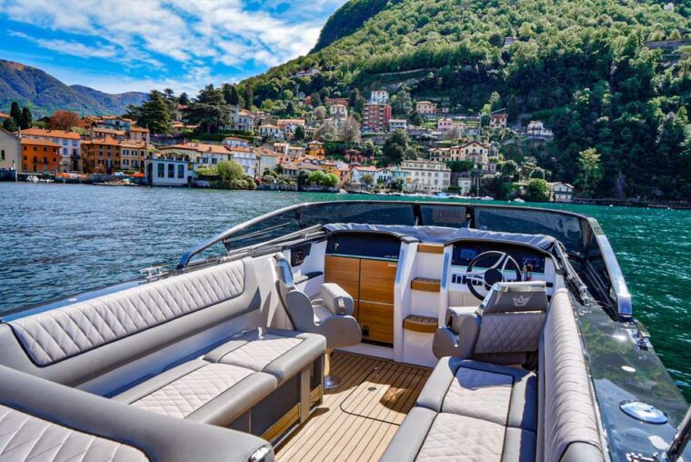 lake-como-private-boat-tour-with-wine