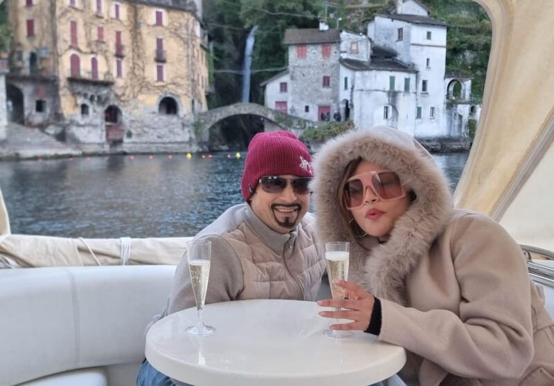 lake-como-shared-or-private-2-hours-boat-tour-with-aperitif
