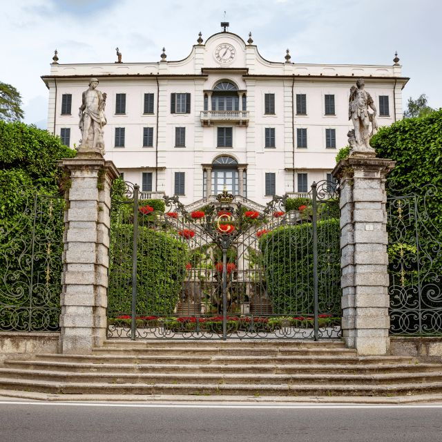 lake-como-villa-carlotta-and-villa-melzi-with-ferries
