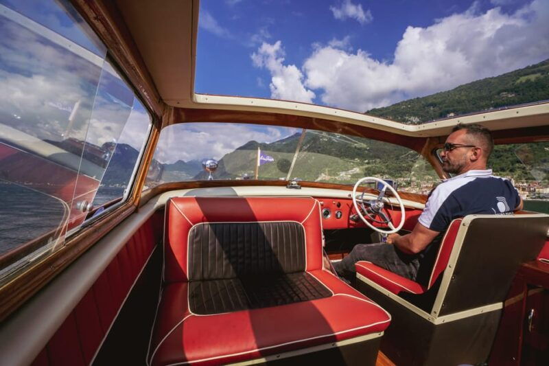 lake-como-wooden-boat-tour