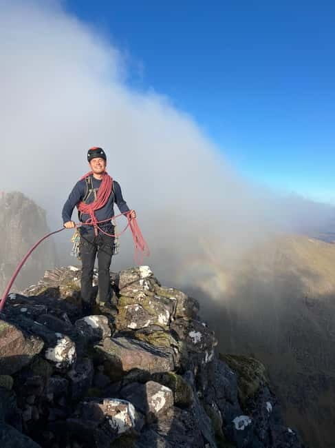 Lake District: Langdale Valley Rock Climbing Experience - Exploring the Langdale Valley Climbing Experience