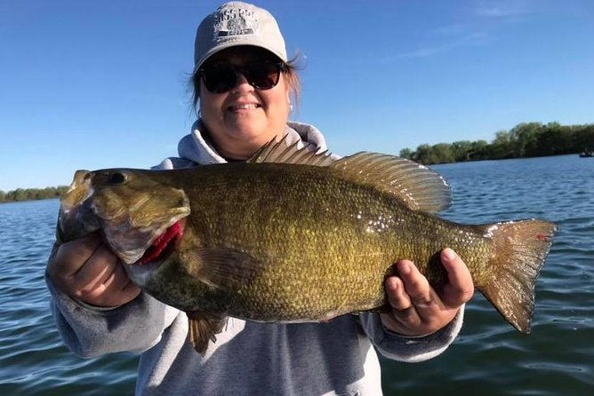 lake-erie-smallmouth-fishing-charters