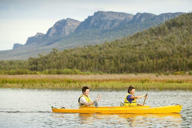 Lake Fyans Canoeing Activity - FAQ