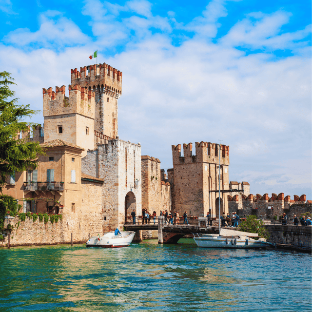 lake-garda-between-sirmione-and-desenzano-del-garda