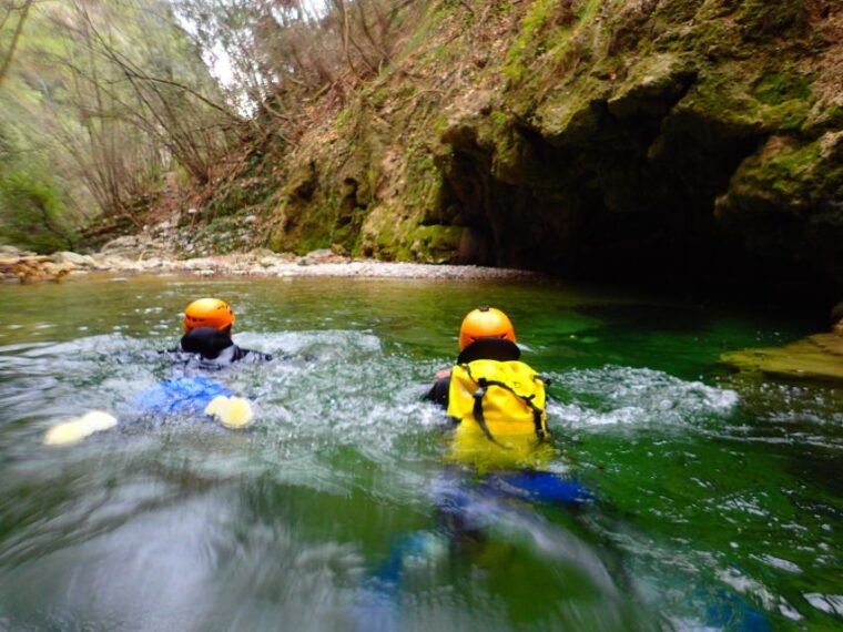 lake-garda-canyoneering-in-torrente-vione