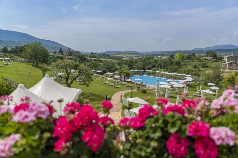 Lake Garda: Hotel Villa Cariola Pool Entry Ticket - The Experience at a Glance