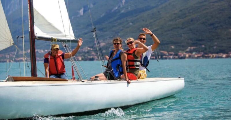 lake-garda-panoramic-sailing-tour