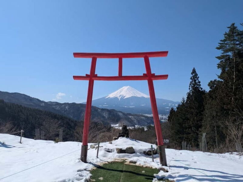 Lake Kawaguchi : Private Hiking Tour with Local Guide - Practical Tips for Your Hike