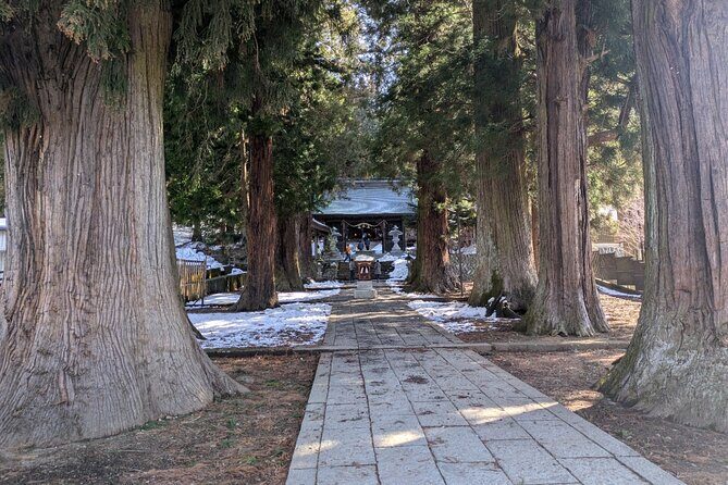 Lake Kawaguchi Private Hiking Tour with local guide - FAQs