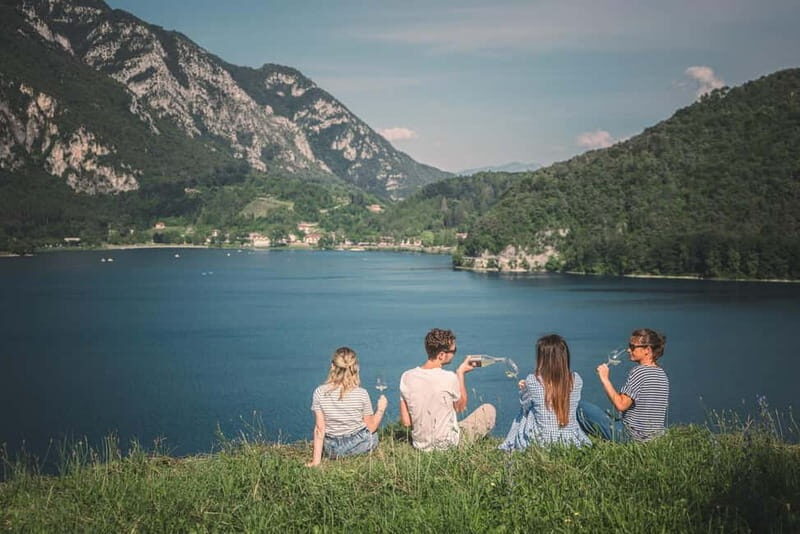 Lake Ledro: wine Pic Nic with stunning Lake View - A Detailed Look at the Experience  