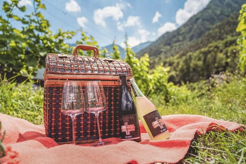 Lake Ledro: wine Pic Nic with stunning Lake View - Why It’s a Great Choice  