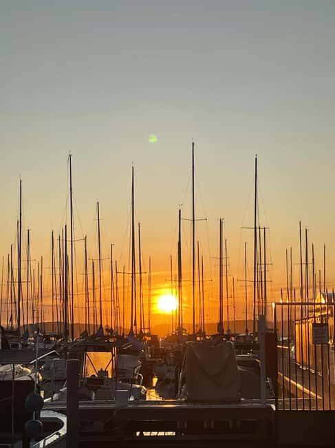 Lake Macquarie: luxury sunset small group yacht cruise - An Overview of the Lake Macquarie Sunset Cruise